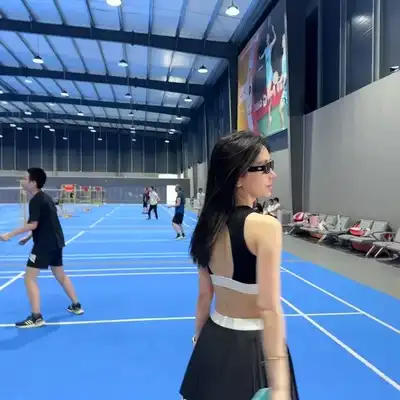 万涛俊